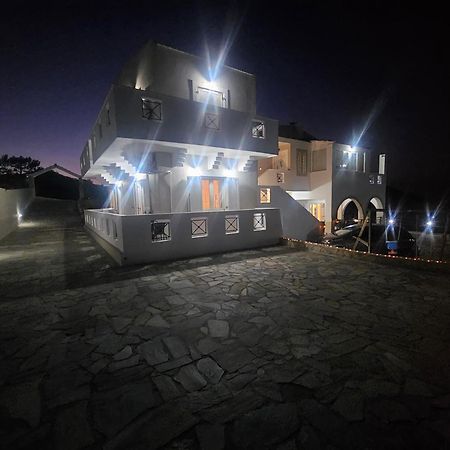 Damatria Studio Karpathos Exteriér fotografie